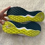 Olukai Wailuku Women’s Athletic Shoes size 7.5 white lagoon color Photo 6