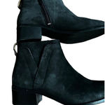 Vionic  Black Weather-Resistant Ankle Boots With Side Zippers & Chunky Heels Photo 0