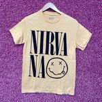 Nirvana Spell-Out Nevermind Smiley Face Grunge Tee S Photo 0