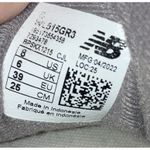 New Balance EUC  515 Grey/White Women's Size 8 Suede Sneakers WL515GRY Men's 6.5 Photo 5