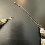 Elegant Beaded Necklace Photo 6