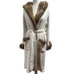 Pottery Barn  Penny Lane Cozy Hooded Robe with Faux Fur Trim in White Photo 2