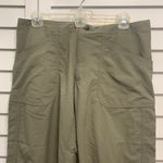 Mountain Hardwear Capri Pants Photo 2