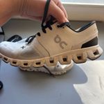 on cloud  Shoes X4 Women’s Photo 5