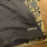Taylor Swift  swiftie sweatshirt and shorts set 2x Photo 5