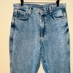 Arizona Jean Company Arizona Jean Co. Light Wash Denim Highest Rise Mom Jean Photo 2
