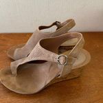 Style & Co Maddysonf Woman’s Cork Wedge Sling Back Sandal Lt Taupe Size 7 / 38 Photo 2
