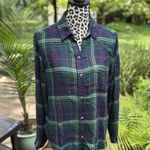 American Eagle  Outfitters Boyfriend Fit Sz Medium Green Flannel Viscose plaid Photo 0
