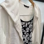 SheIn Women’s White Lightweight Buttery Soft Knit Zip-Up Hooded Crop Jacket Photo 3