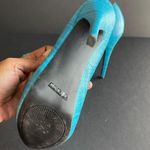 De Blossom Collection  | Teal Faux Leather Woven Texture Platform Heels Sz 10 Photo 3