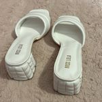 Miss Lola Size 8.5  white heels JONAS Photo 3