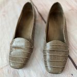 Vionic  Delores Beige Croc Embossed Leather Loafers Size 9 Woman’s Photo 0