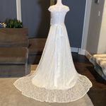 Women’s Wedding Dress V Photo 4