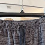 Lululemon Heathered Black Stripe Straight Leg Pants – Size 4 Photo 1