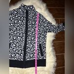 Rachel Zoe grey leopard print zip up sweater sz Large Photo 7