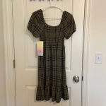 NWT | Coco &‎ Shay women’s green plaid patterned puff sleeve dress — small Photo 5