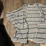 Doe & Rae  small cardigan Photo 3