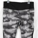 Camo Polka Dot Gray Black White Athletic Leggings Size M Photo 1