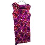 Elegant Classic Fall Floral V Photo 7