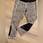 Lululemon Animal Print Speed Up Leggings 23” Size 6 Photo 1