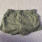 H&M  Olive Green khaki cargo shorts  Photo 2