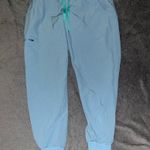 FIGS  scub joggers size medium Photo 2