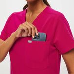 FIGS Catarina One-Pocket Scrub Top™ - Pink - Large Photo 8