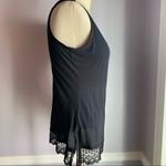 Gap  black scoop neck lightweight tank top with lace hem and side slits Photo 1