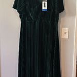 Briggs New York Briggs Ladies Pleated Velvet Dress NWT Photo 5