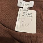 PROMISE cropped brown square neck sweater Photo 5