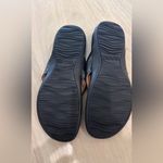 Vionic Hilda woven black sandal size 9.5 Photo 2