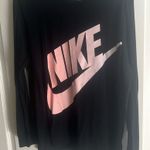 Nike  Women’s long sleeve Large Photo 0