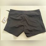 Volcom  womens board shorts simply solid 5” size 7 Photo 2