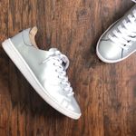 Schutz • Ofelia Prata Sneaker metallic silver lace up trainer court shoe Photo 5