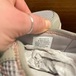 •L.L. Bean vacationland dark stone MJ sneakers• Size 9M Pink Photo 5