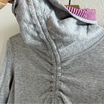 Lululemon Reversible Sweatshirt In A Cinch Long Sleeve Gray Purple 6 Photo 8