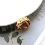 Boutique NEW Women's Wide Pave Diamond Star Gold-Plated Ring Band Size 7 Photo 4