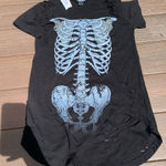 Streetwear Society NWT Skeleton Distressed t-shirt Photo 0