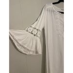 Solitaire Swim  White Tunic Cover-Up Medium Lace V-Neck Embroidered‎ Bell Sleeve Photo 1