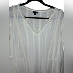 Torrid Ivory Eyelet Embroidered Blouse Size 1x Photo 2