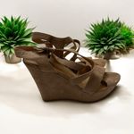 American Rag  Cie Women's Beige Open Toe‎ Platform Sandals 6 Photo 1