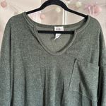 ୨୧ ･ﾟ✧ BiBi Long Sleeve Sweatshirt Green Size M Photo 3