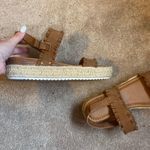 Pierre Dumas Flatforms Photo 3