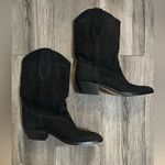 Laredo  vintage women’s Black suede western Boots size 5.5 Photo 0
