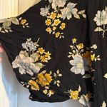 American Eagle Women's Jumpsuit Black Daisy Floral Size Small V-Neck Date Night Photo 7
