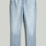 Madewell | The Curvy Perfect Vintage Jean Photo 4