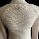 Cloud Chaser -CREAM COLOR SWEATER Photo 4