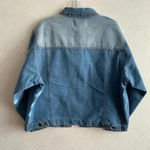 🆕Ashley Vintage Charm Plus Photo 2