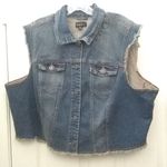 New Look FINAL MARKDOWN Ladies  raw edge denim vest 3x Photo 0