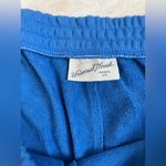 Universal Threads NWT Women's Mid-Rise Graphic Fleece Shorts - Universal Thread Blue Size XL Photo 3